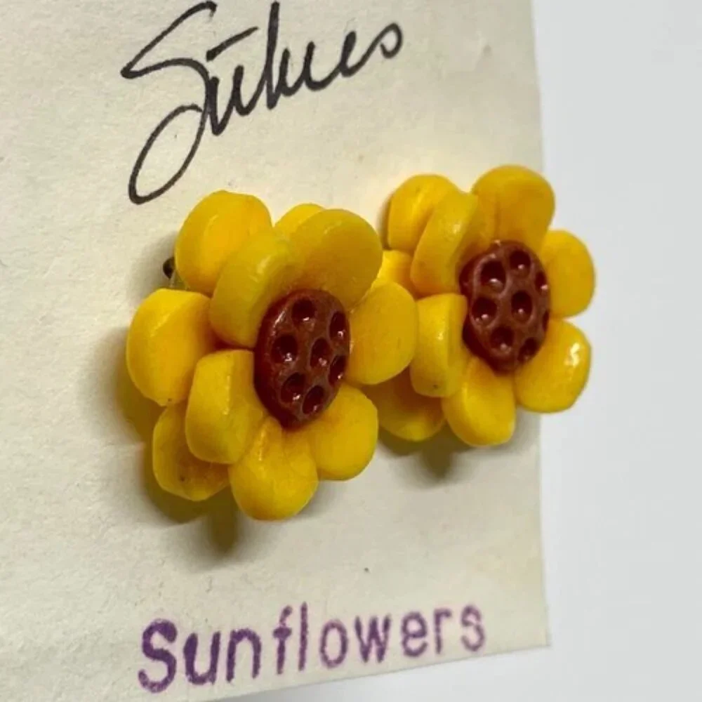 Source Unknown sunflower post
